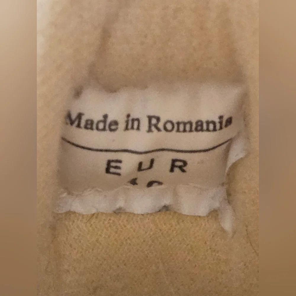 Last Day Sale🔥Brown Fury Fashion Boots winter, Made in Romania Sz US 9 woman - Picture 10 of 11